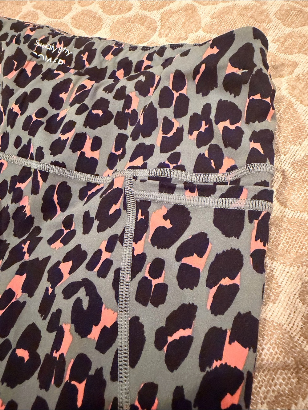Sweaty Betty Leopard Print Active Leggings - Black & Pink - Picture 3 of 5